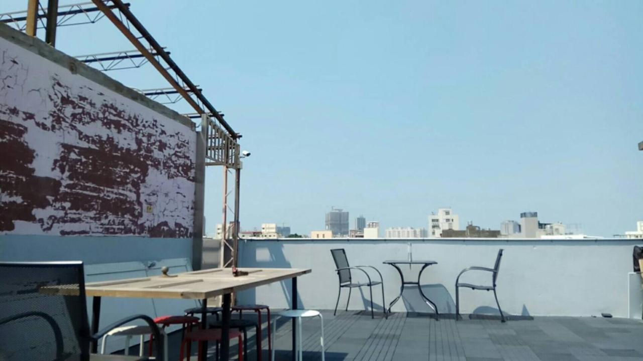 Loft18 Hostel Tainan Exterior foto